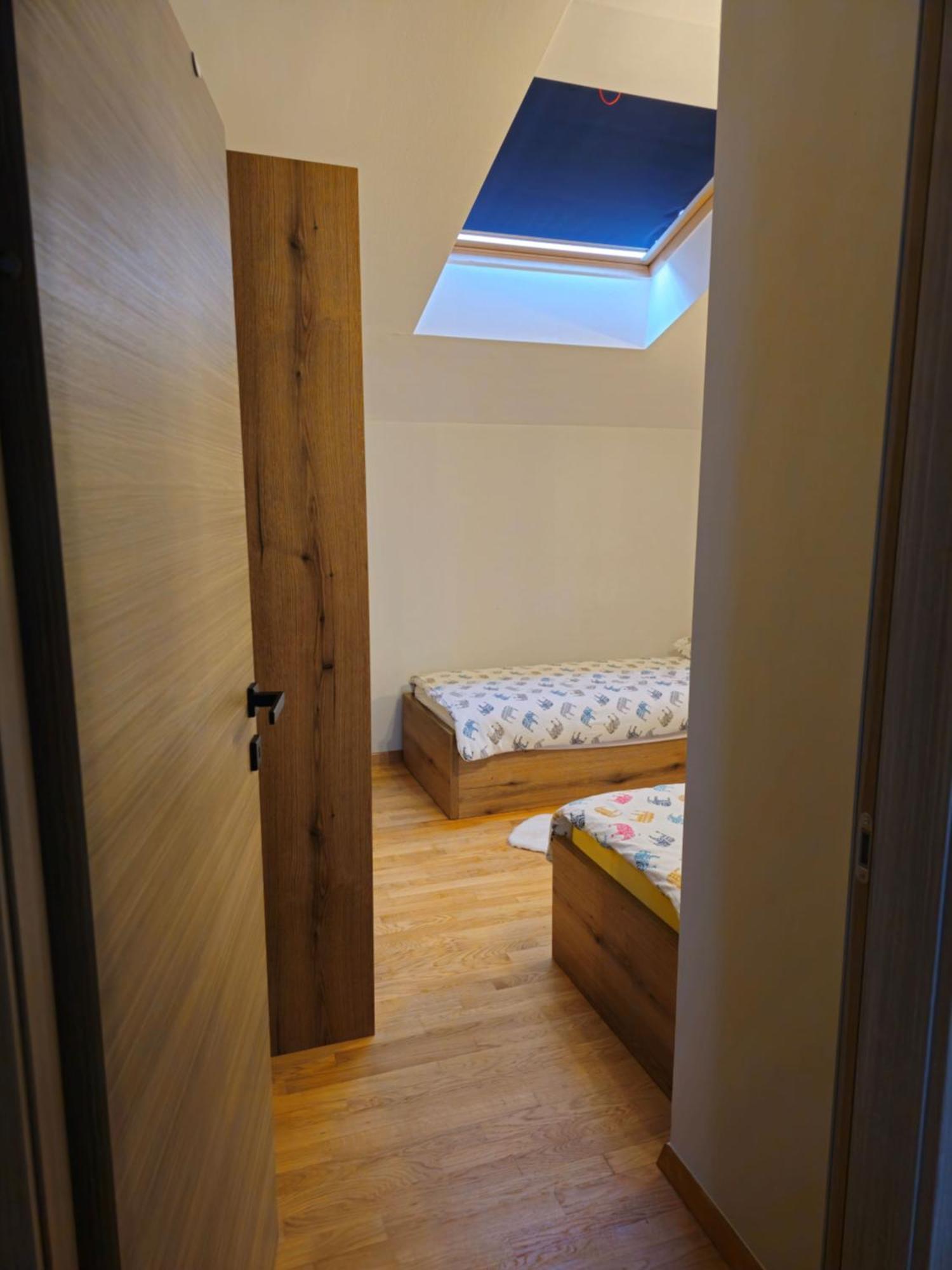 Blue Garden Loft - With Garage Apartment *